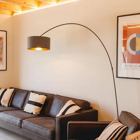 Bravissimo Canigo, Spacious And With Large Terrace Apartament Girona