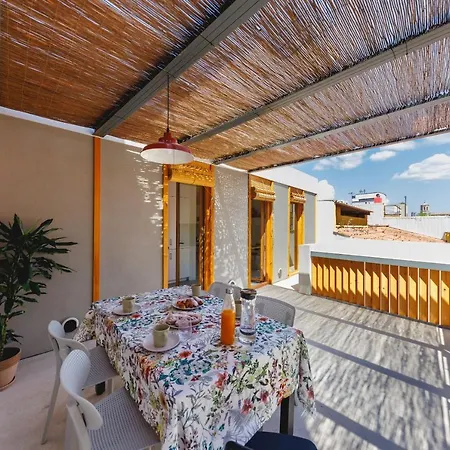 Apartament Bravissimo Canigo, Spacious And With Large Terrace Girona
