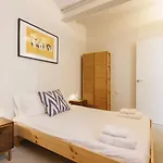 Bravissimo Canigo, Spacious And With Large Terrace Apartment