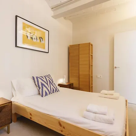 Bravissimo Canigo, Spacious And With Large Terrace شقة