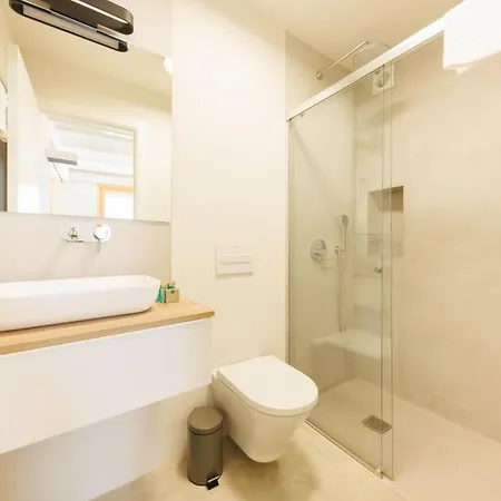 Bravissimo Canigo, Spacious And With Large Terrace 公寓 赫罗纳