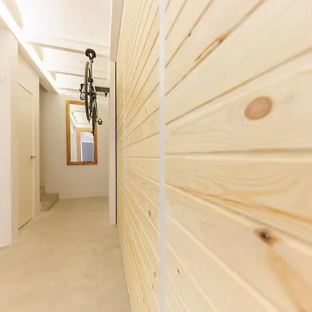 شقة Bravissimo Canigo, Spacious And With Large Terrace خيرونا