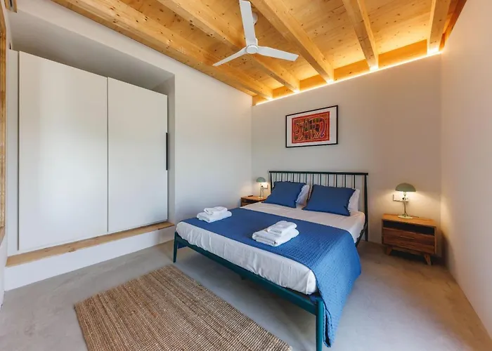 Bravissimo Canigo, Spacious And With Large Terrace * Χιρόνα