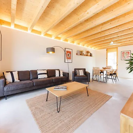 Bravissimo Canigo, Spacious And With Large Terrace דירה *